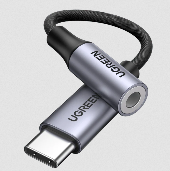 UGREEN USB-C auf 3.5 mm Kopfhörer Adapter für iPad Pro, MacBook Pro - Space Grau